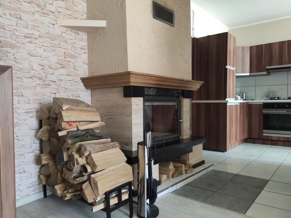 Apartament Przy Rynku Apartment ดุสนิกิ สดรอย ภายนอก รูปภาพ
